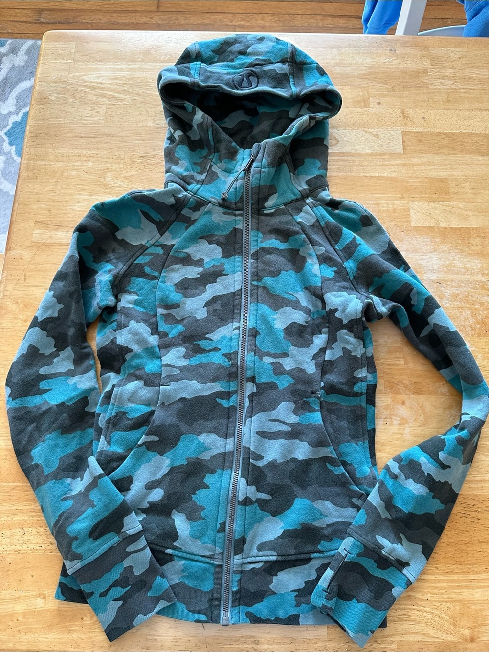 Lululemon full-zip scuba hoodie size 2